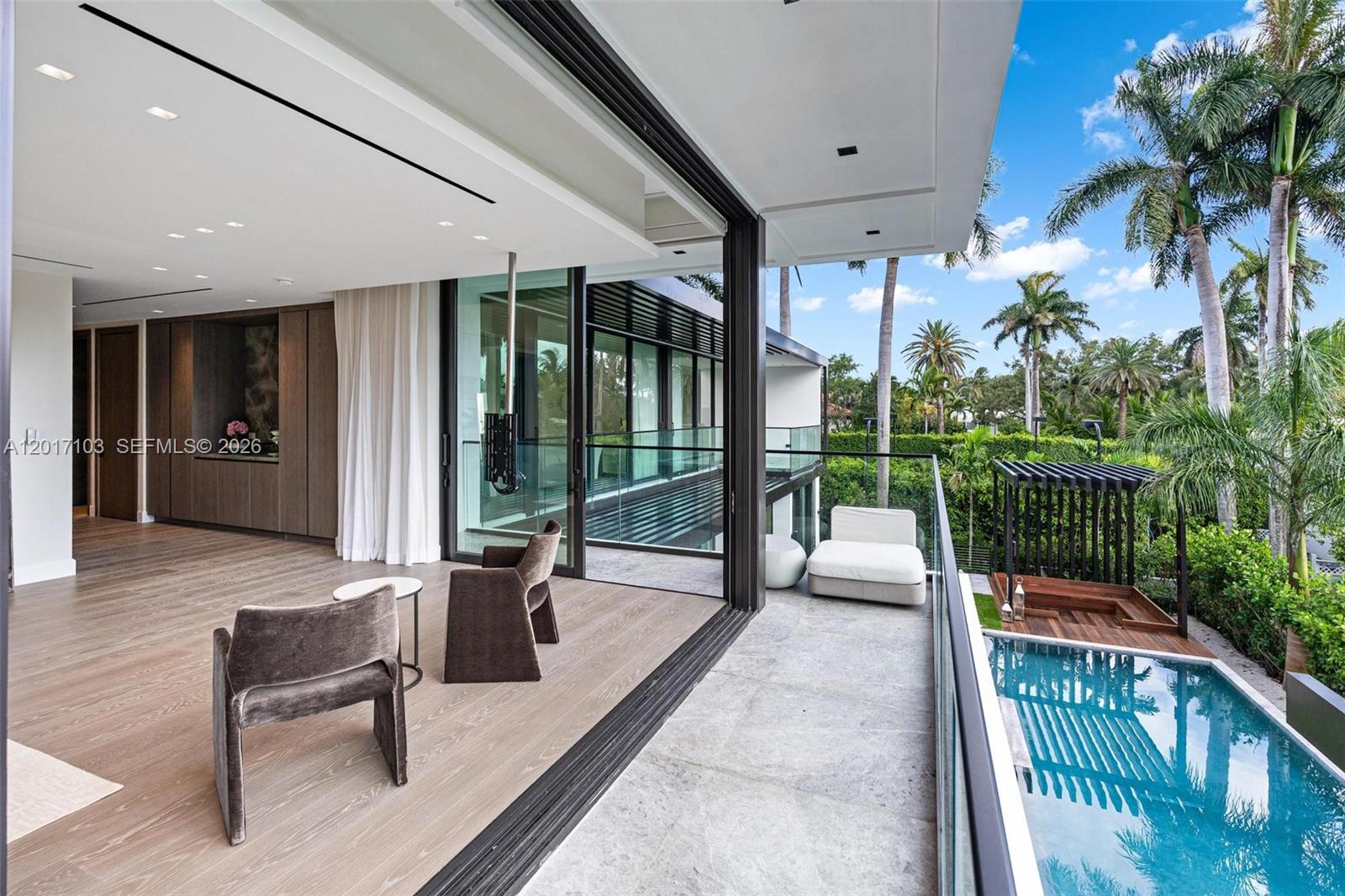 2520 Shelter Ave Miami Beach, FL 33140