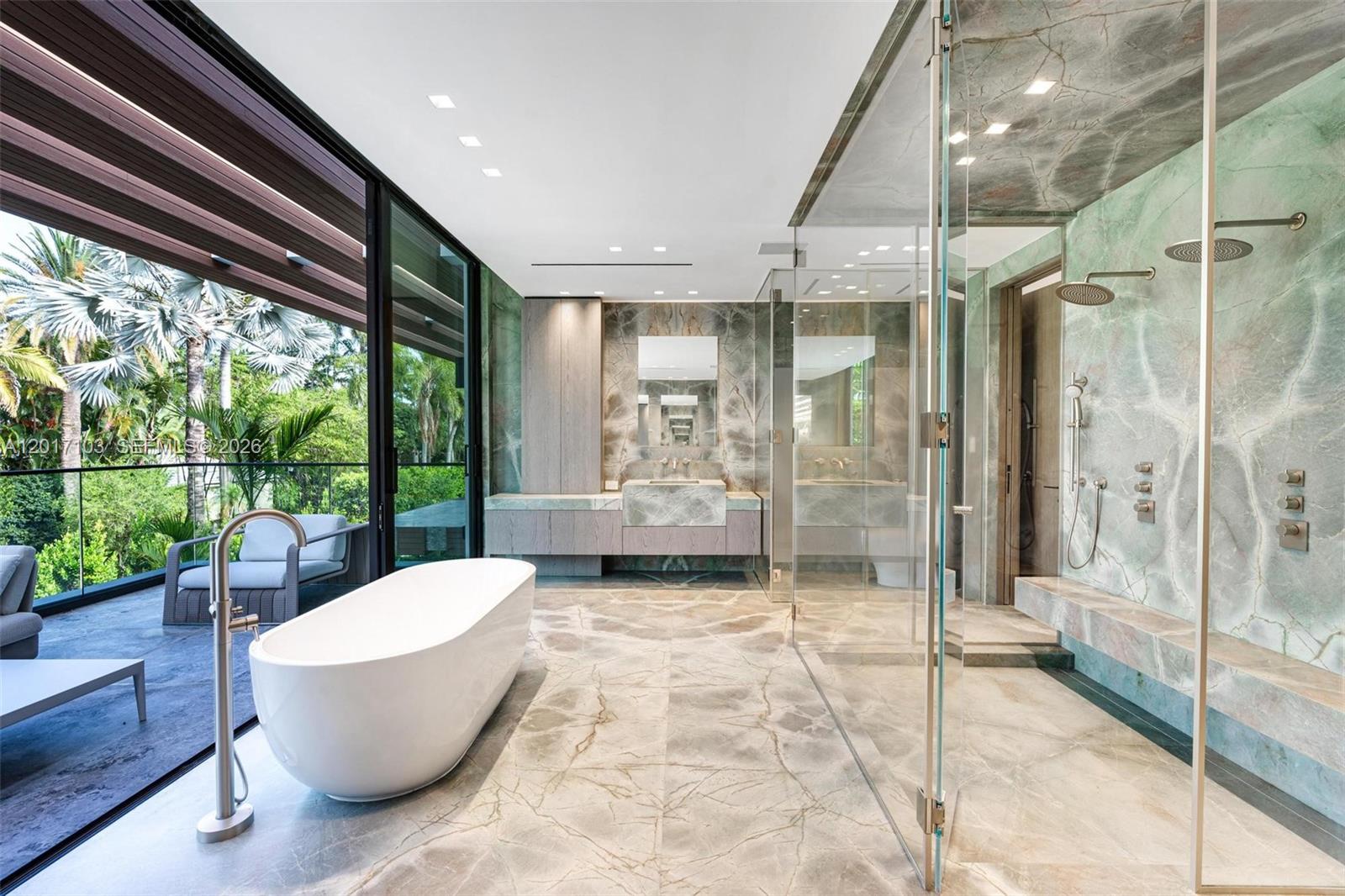 2520 Shelter Ave Miami Beach, FL 33140