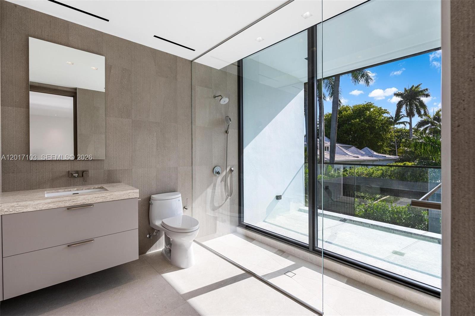 2520 Shelter Ave Miami Beach, FL 33140