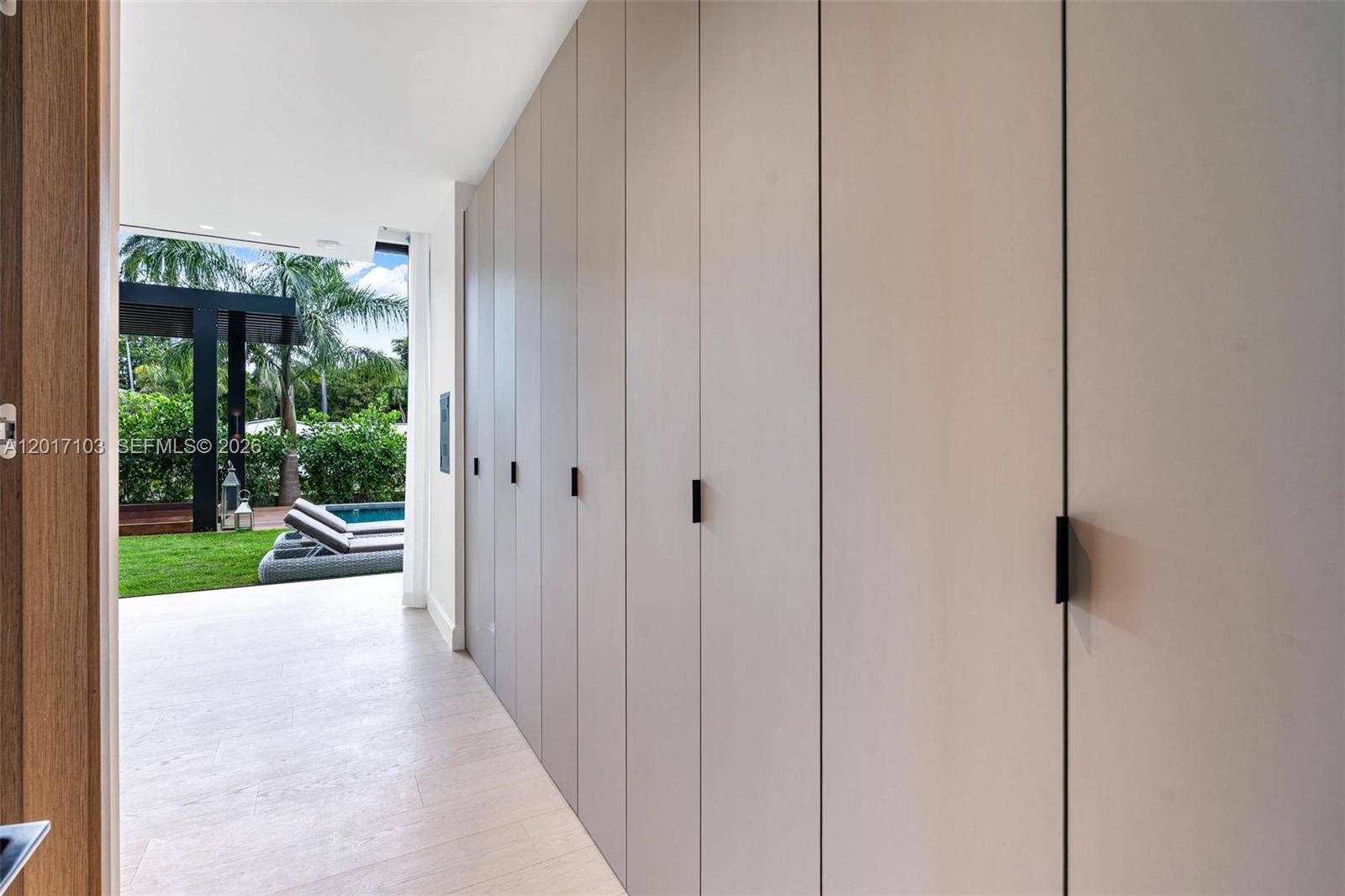 2520 Shelter Ave Miami Beach, FL 33140