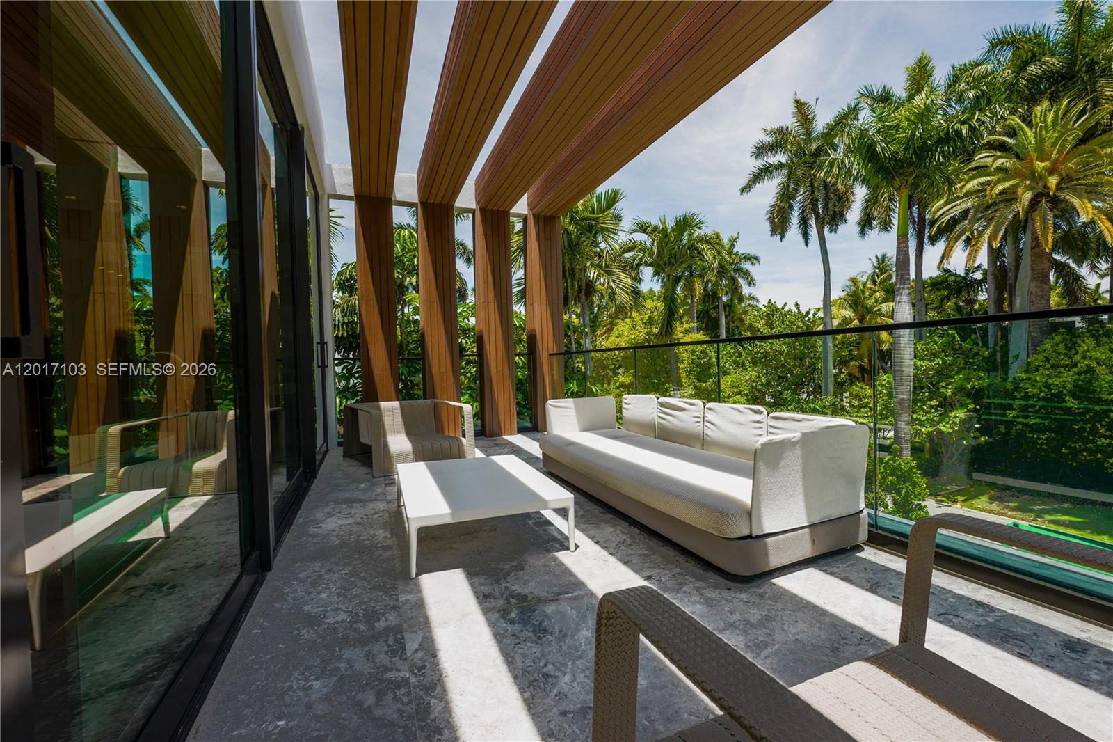 2520 Shelter Ave Miami Beach, FL 33140