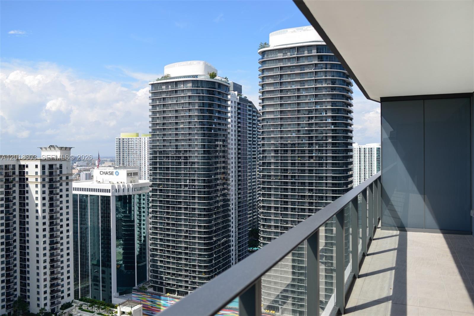 image Brickell Flatiron0