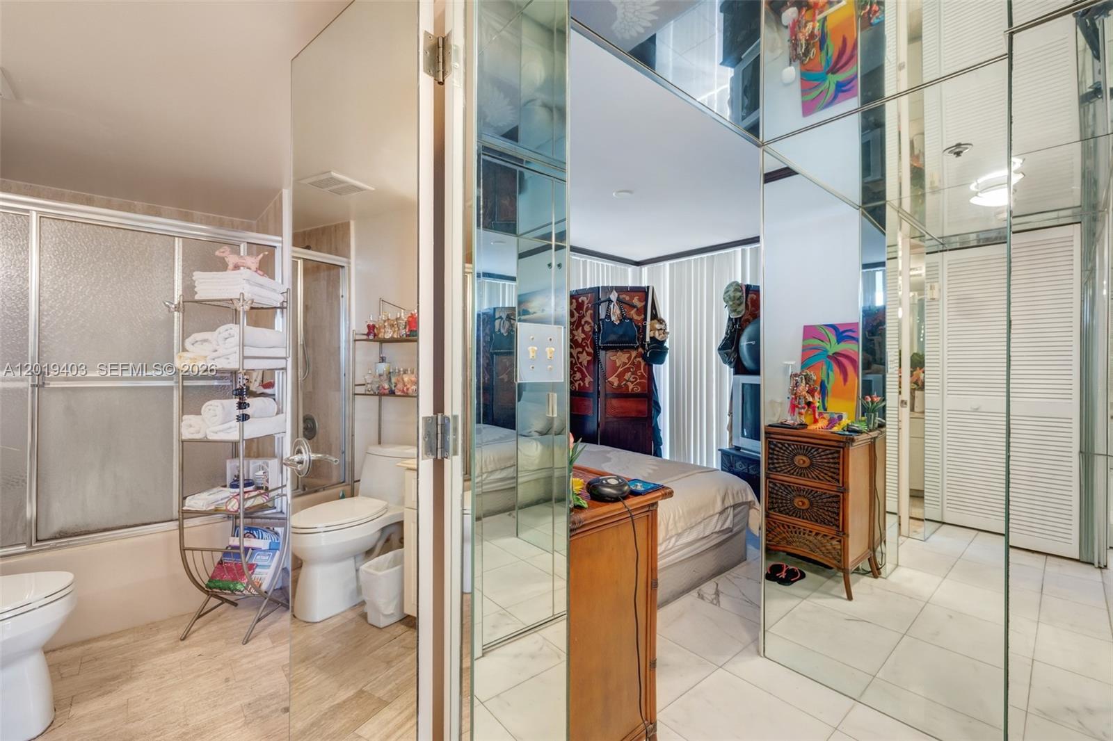 2843 S Bayshore Dr #11F Miami, FL 33133