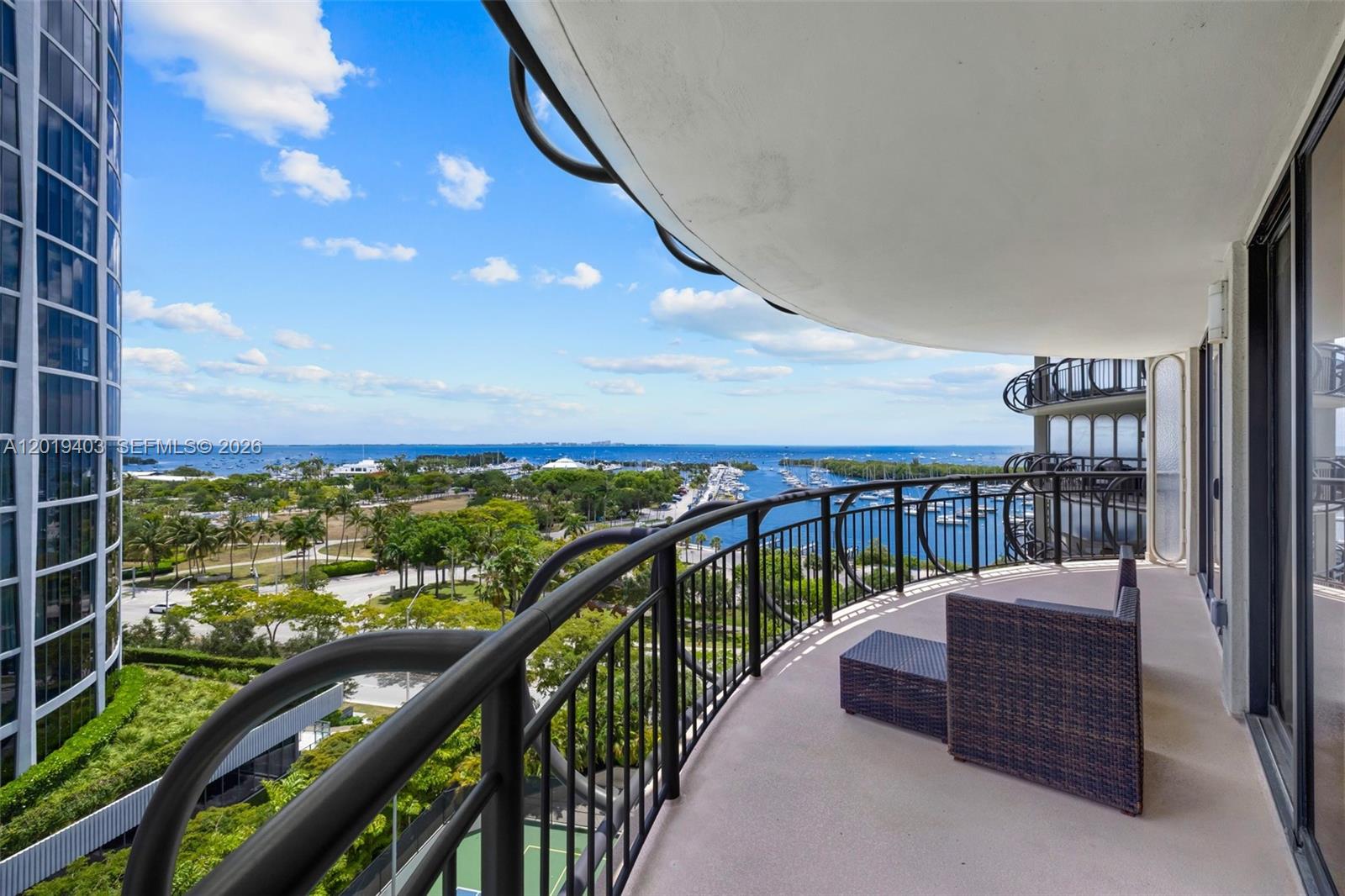 2843 S Bayshore Dr #11F Miami, FL 33133