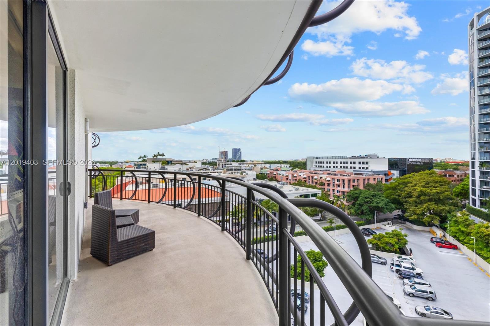 2843 S Bayshore Dr #11F Miami, FL 33133