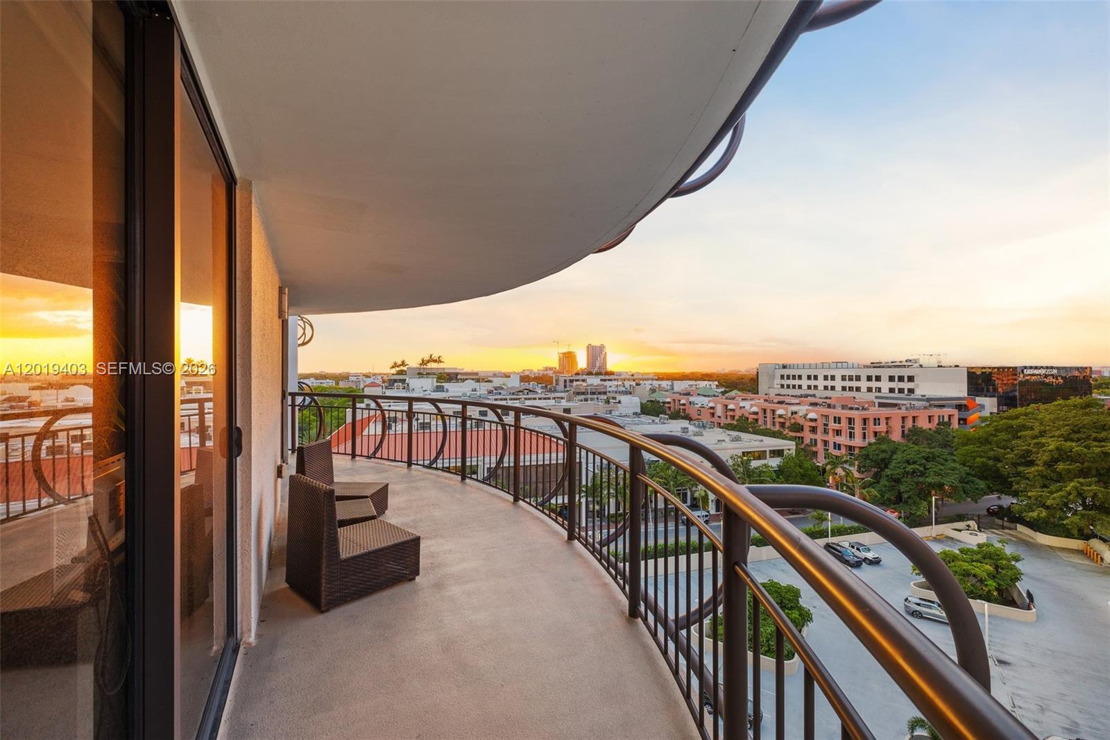 2843 S Bayshore Dr #11F Miami, FL 33133