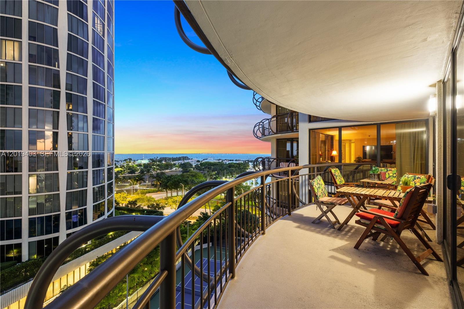 2843 S Bayshore Dr #11F Miami, FL 33133
