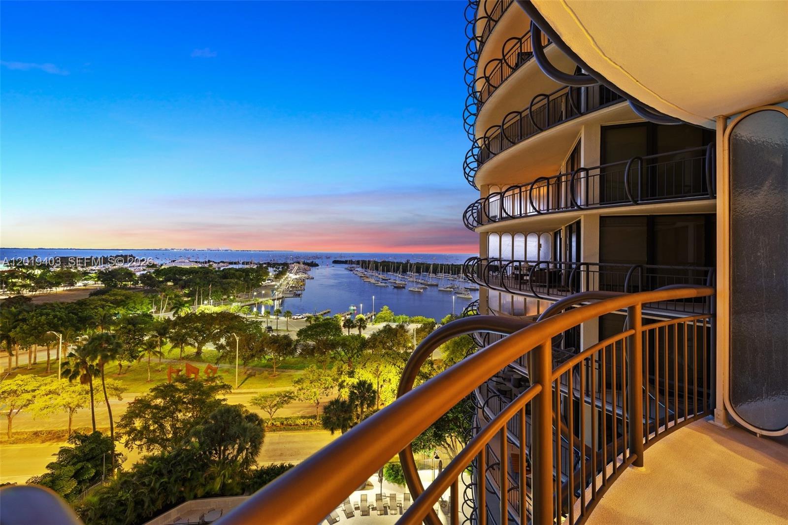 2843 S Bayshore Dr #11F Miami, FL 33133