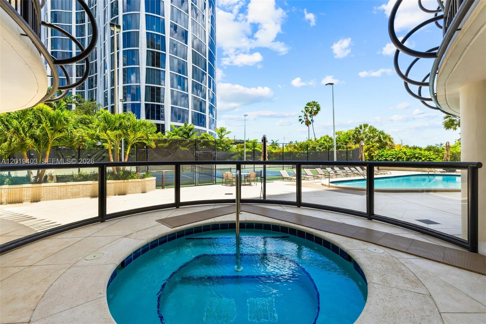 2843 S Bayshore Dr #11F Miami, FL 33133