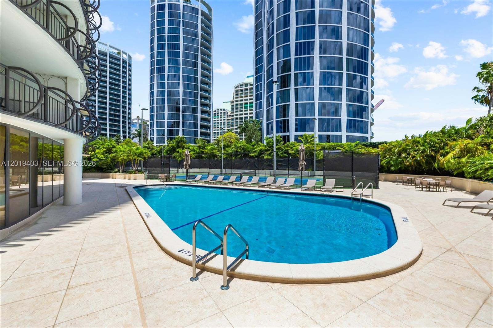 2843 S Bayshore Dr #11F Miami, FL 33133