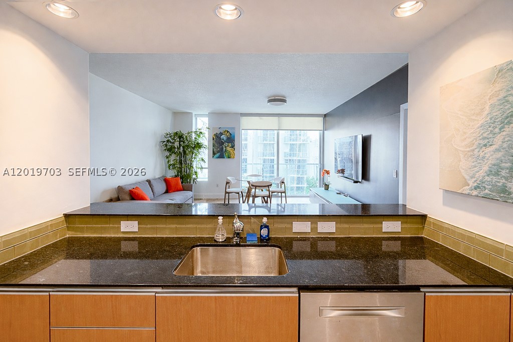 image 1060 Brickell - 105011
