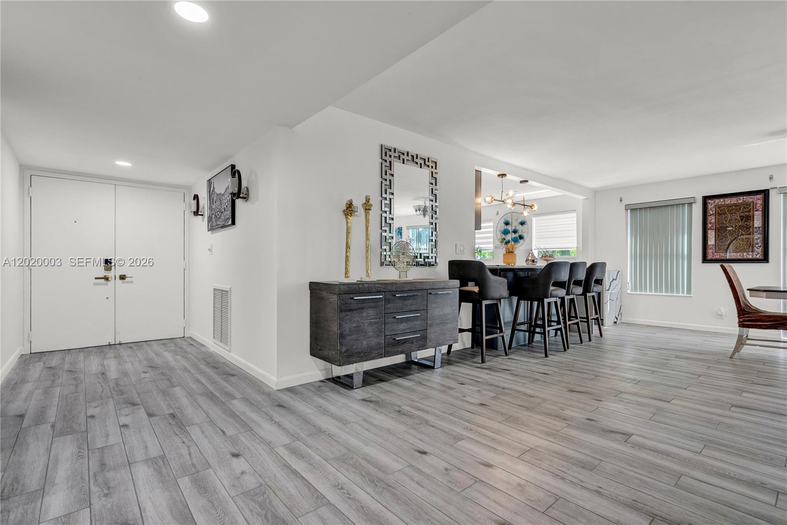 76 Isle Of Venice Dr #C Fort Lauderdale, FL 33301