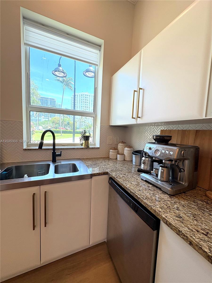 610 W Las Olas Blvd #117N Fort Lauderdale, FL 33312
