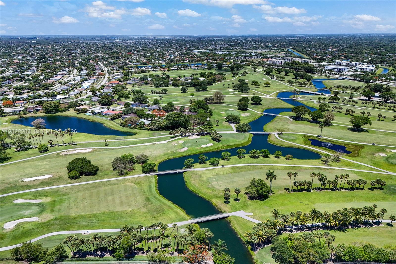 9460 Palmetto Clb Ln E Palmetto Bay, FL 33157
