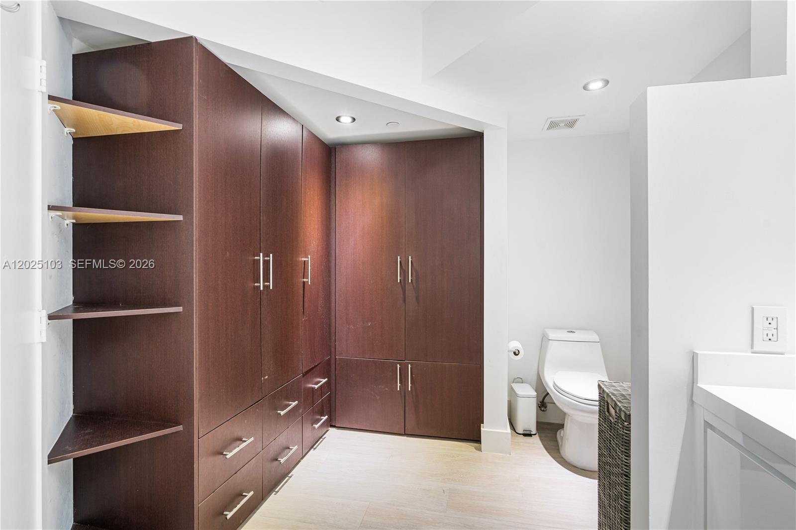 1330 West Ave #2107 Miami Beach, FL 33139