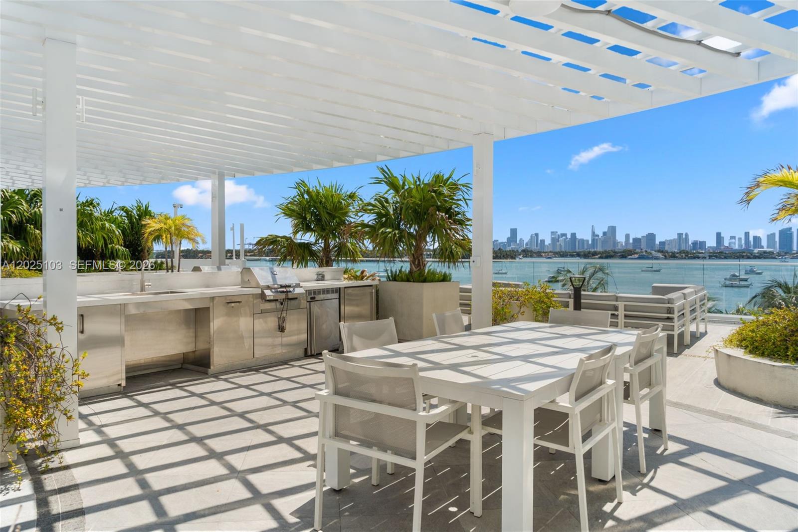 1330 West Ave #2107 Miami Beach, FL 33139