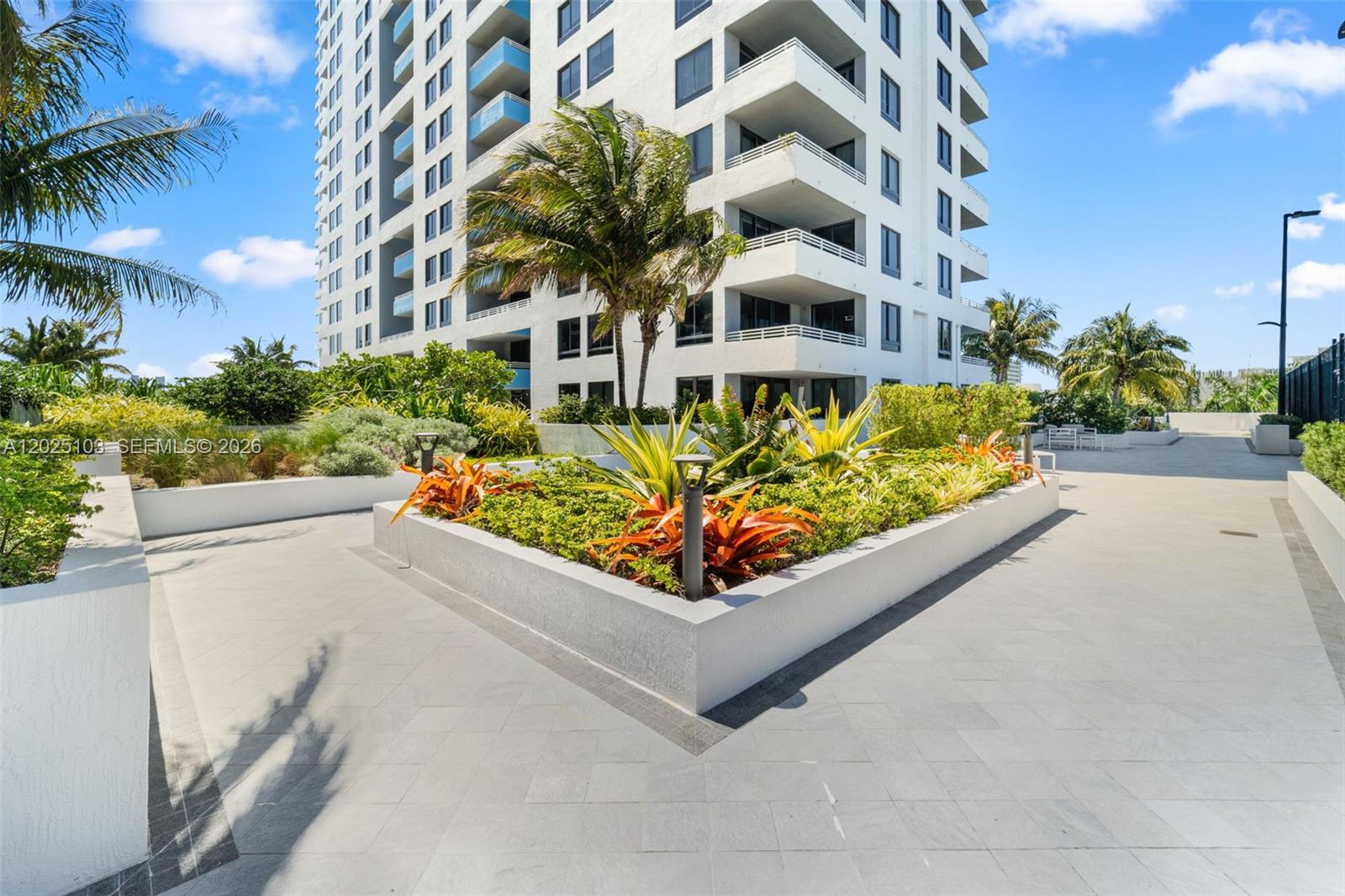 1330 West Ave #2107 Miami Beach, FL 33139