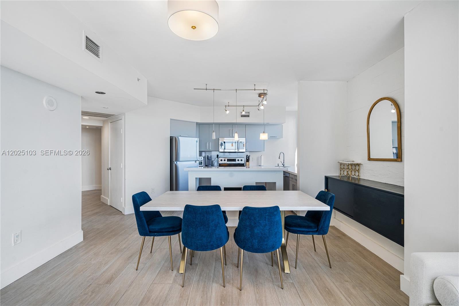 1330 West Ave #2107 Miami Beach, FL 33139