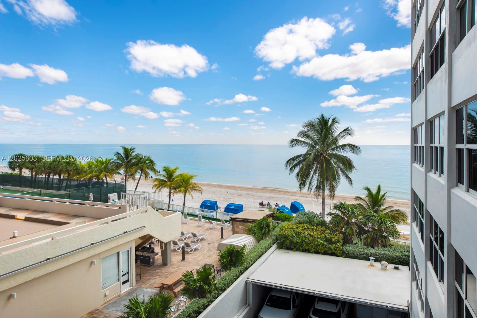 4010 Galt Ocean Dr #302