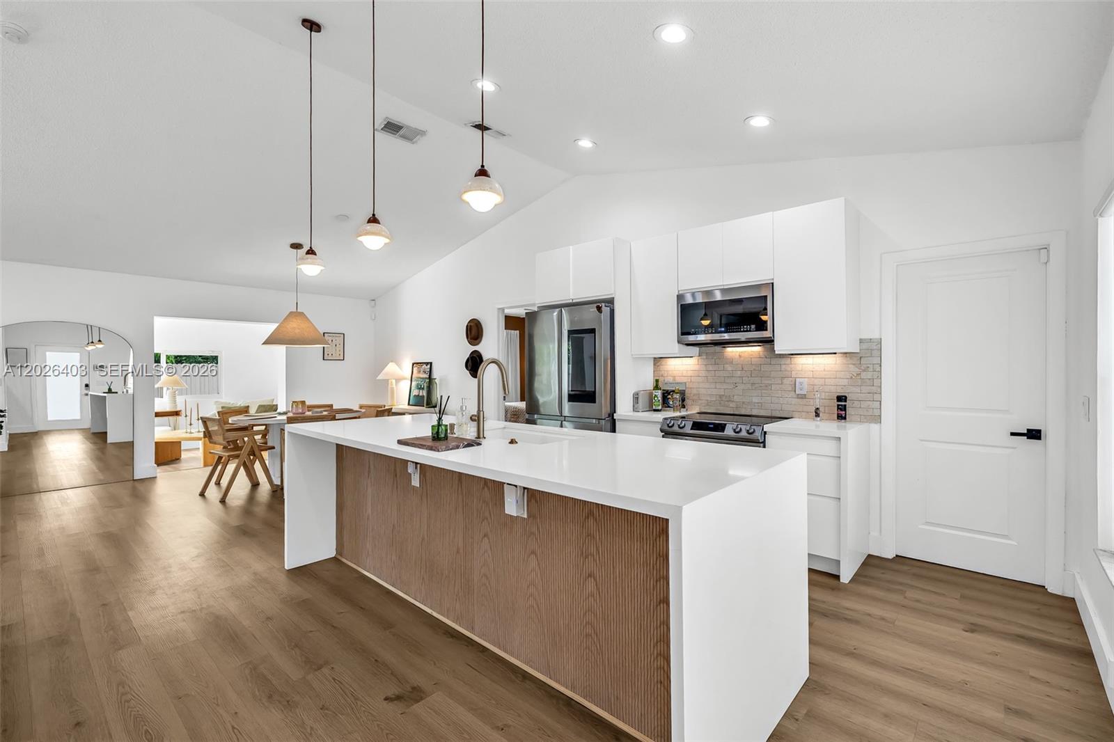 3260 SW 2nd Ct