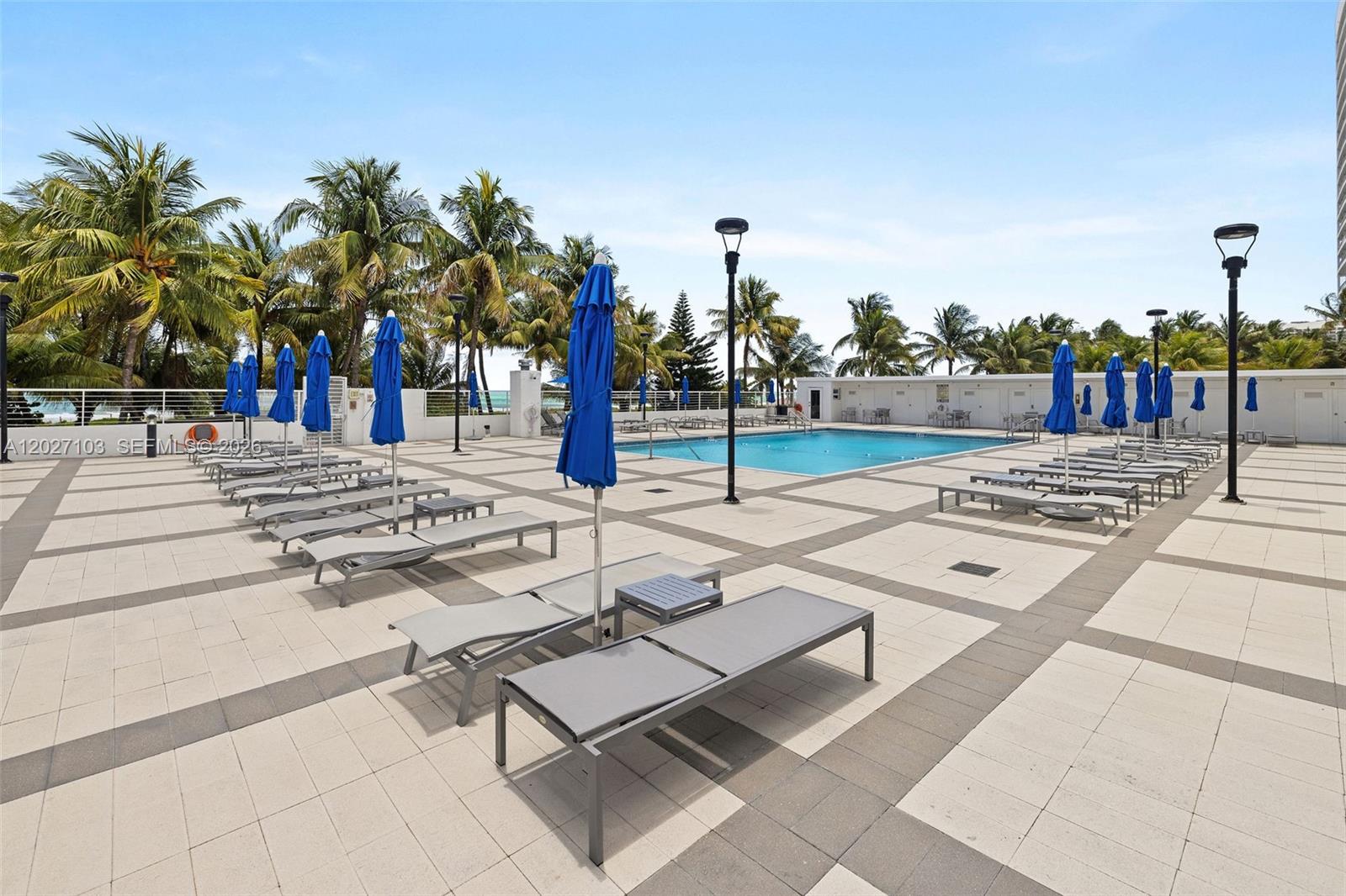 5001 Collins Ave #1E Miami Beach, FL 33140