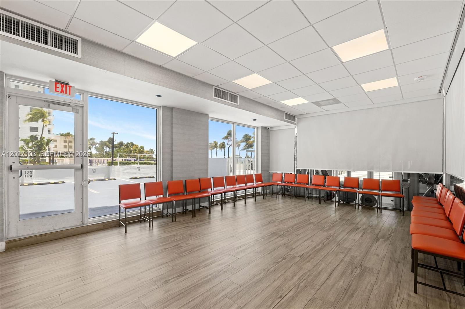 5001 Collins Ave #1E Miami Beach, FL 33140