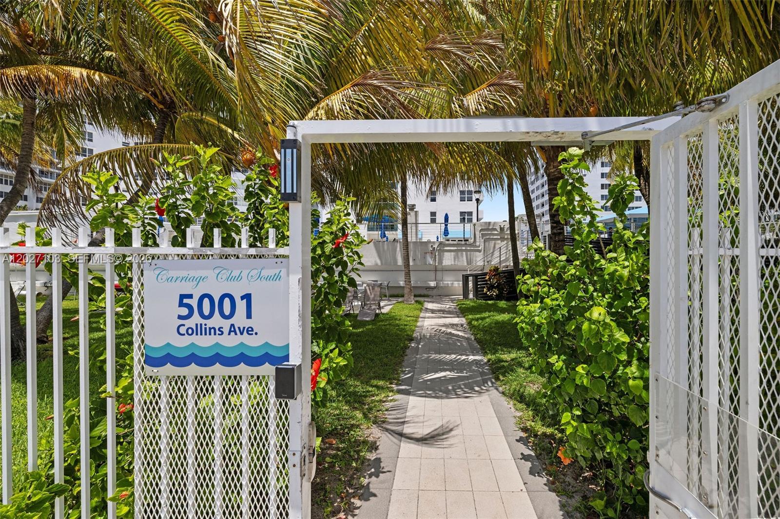 5001 Collins Ave #1E Miami Beach, FL 33140