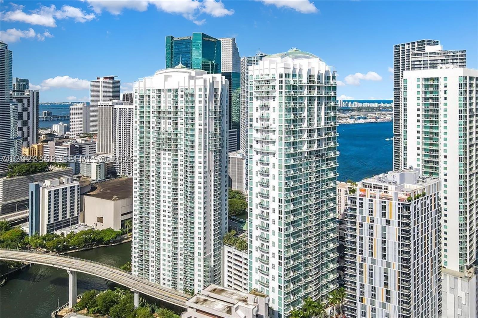 image Brickell on the River North42