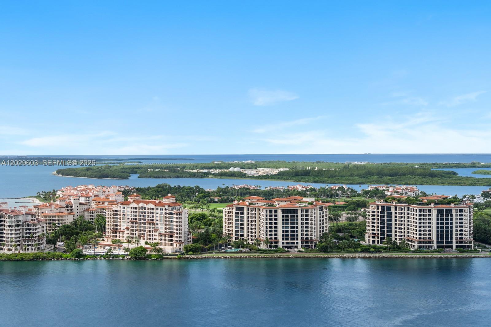 50 S Pointe Dr #2903 Miami Beach, FL 33139