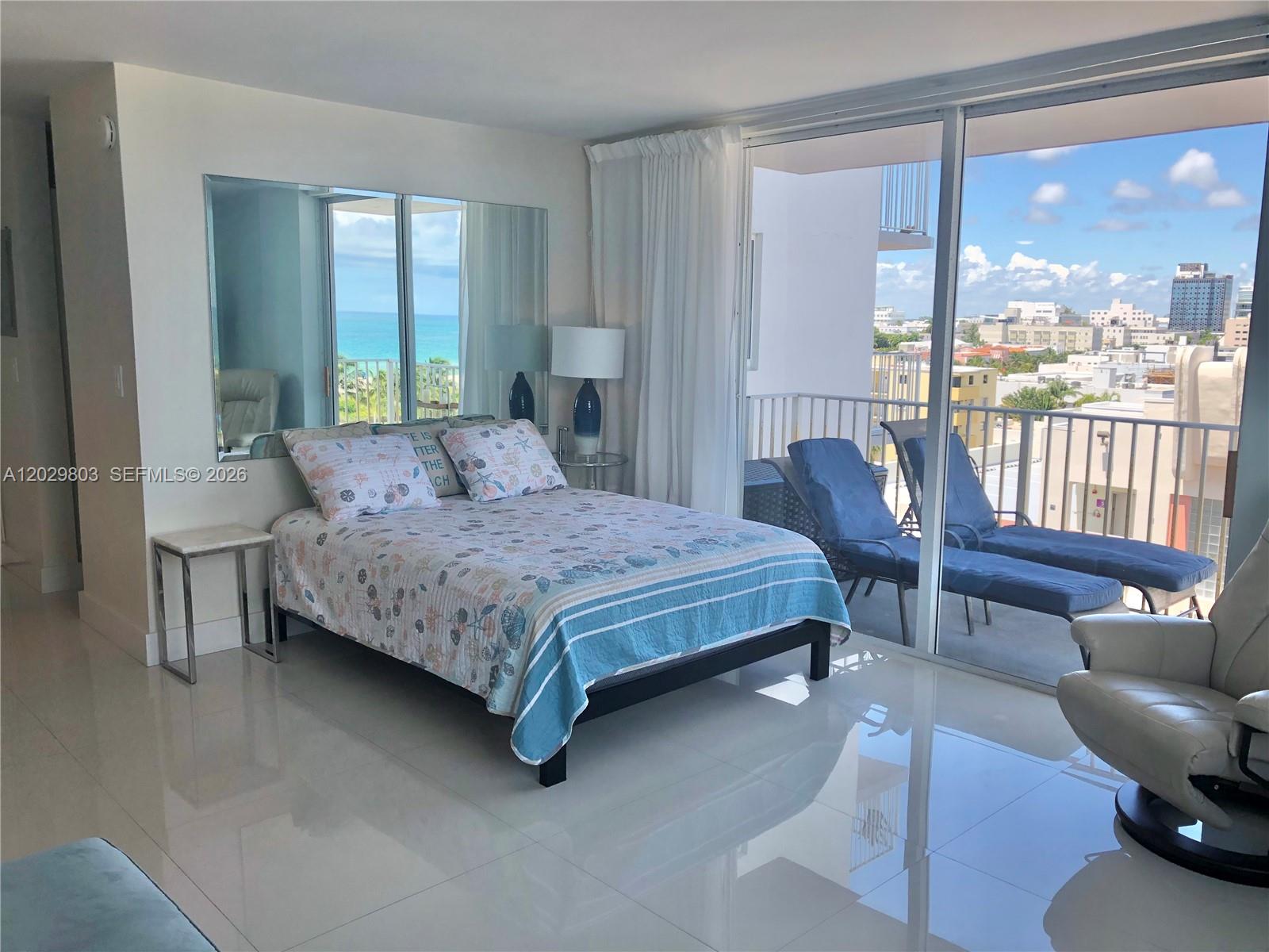 1255 Collins Ave #807