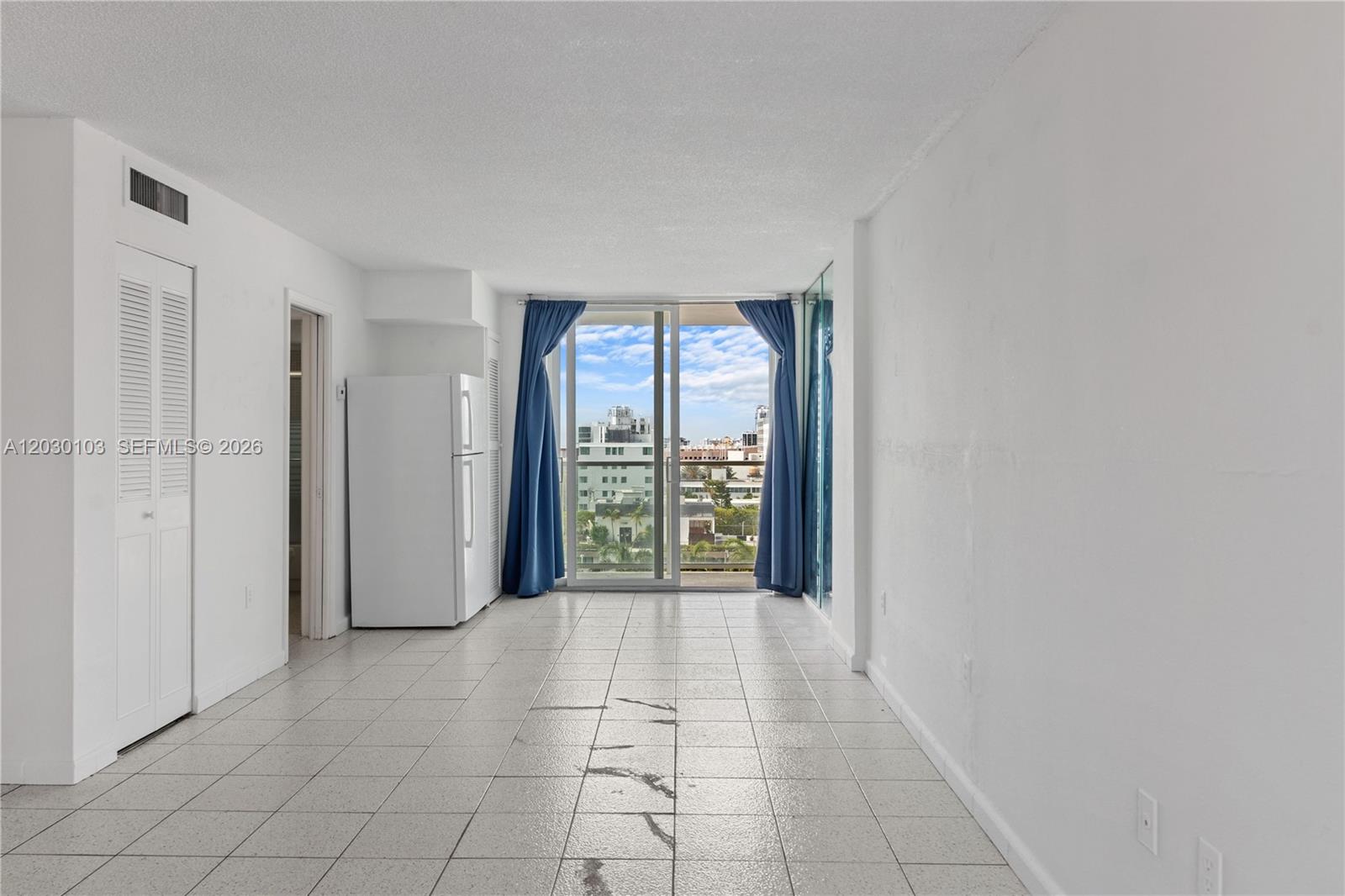 1750 James Ave #9C