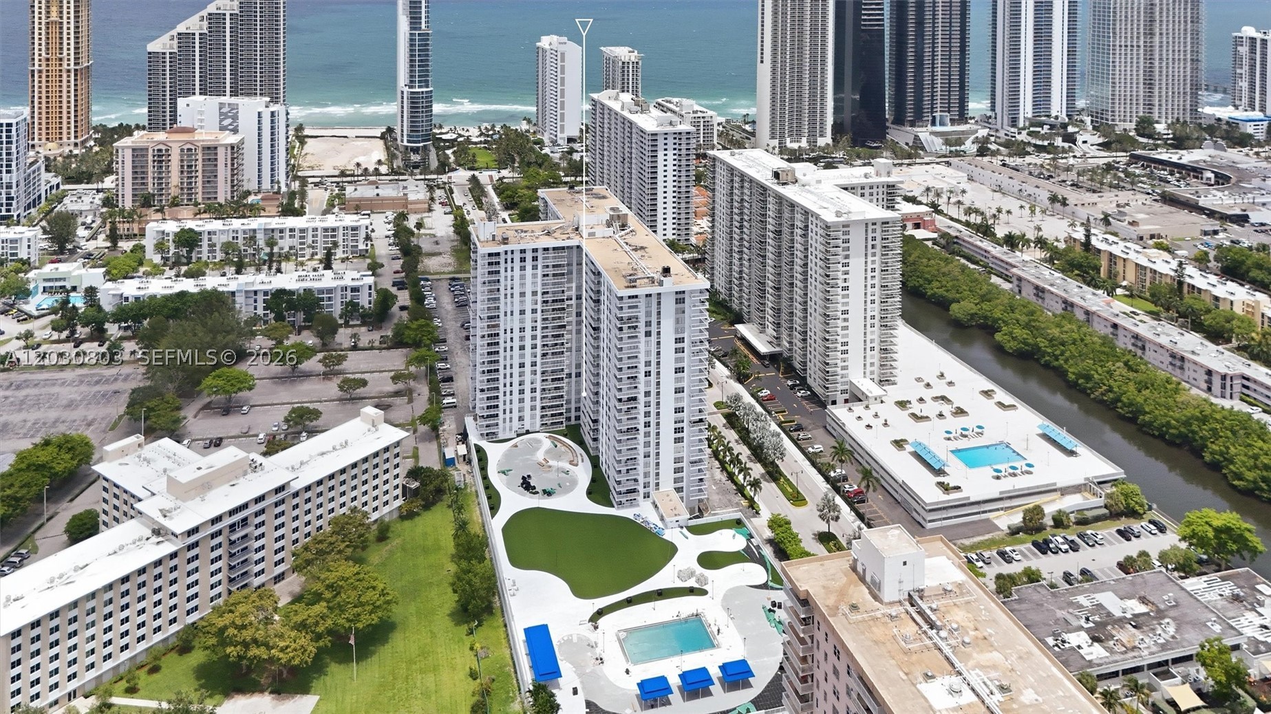 image Winston Towers 40022
