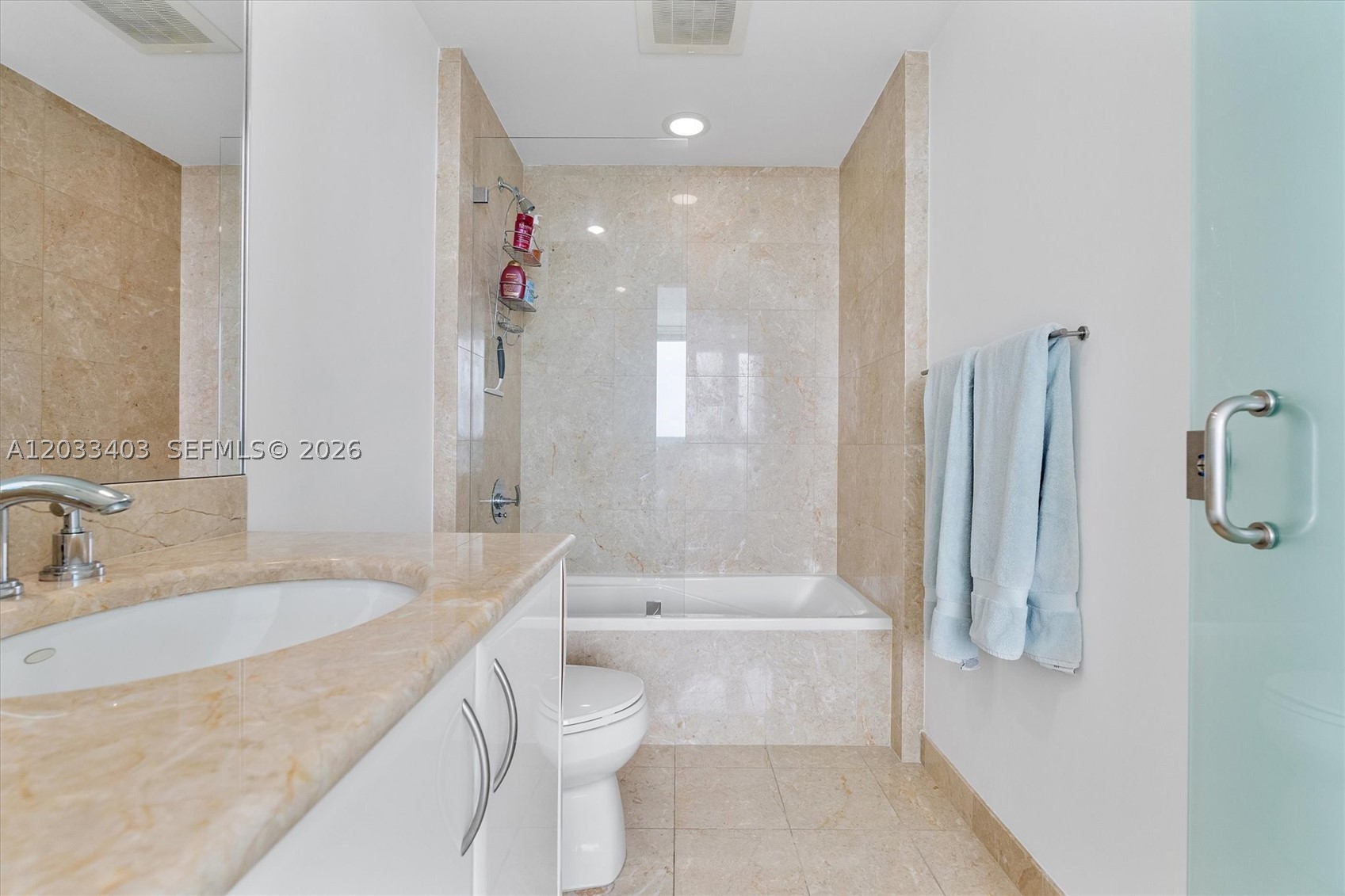 image Jade at Brickell Bay36