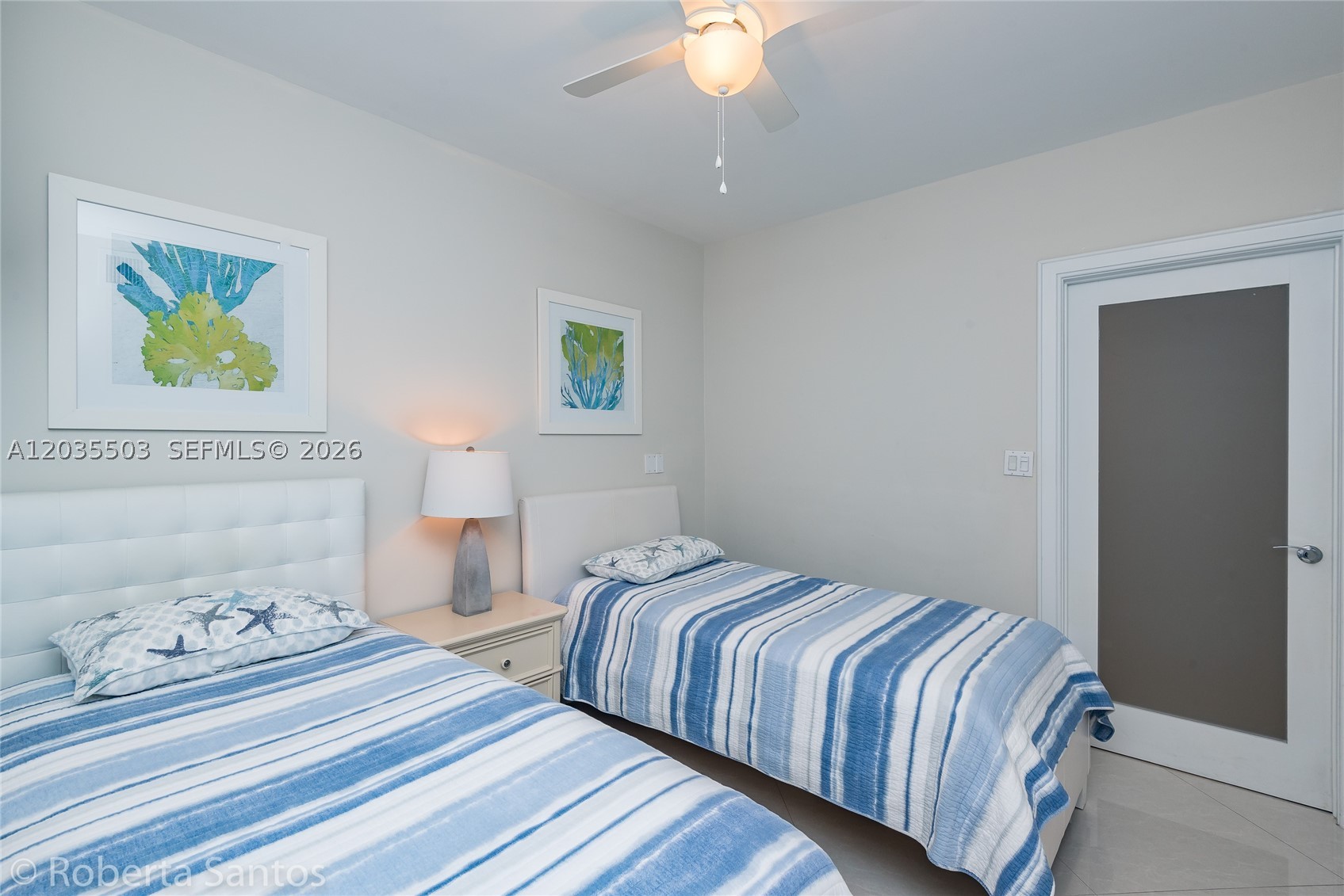 image Beach Club 219