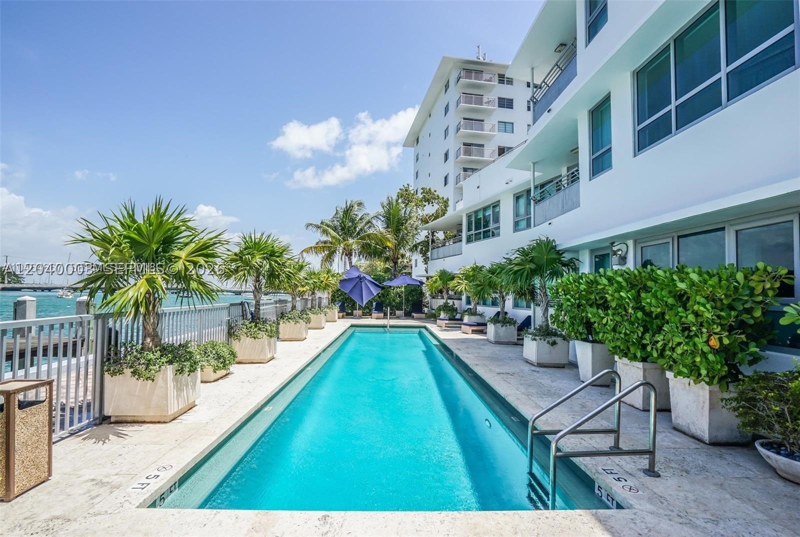 image Capri South Beach21