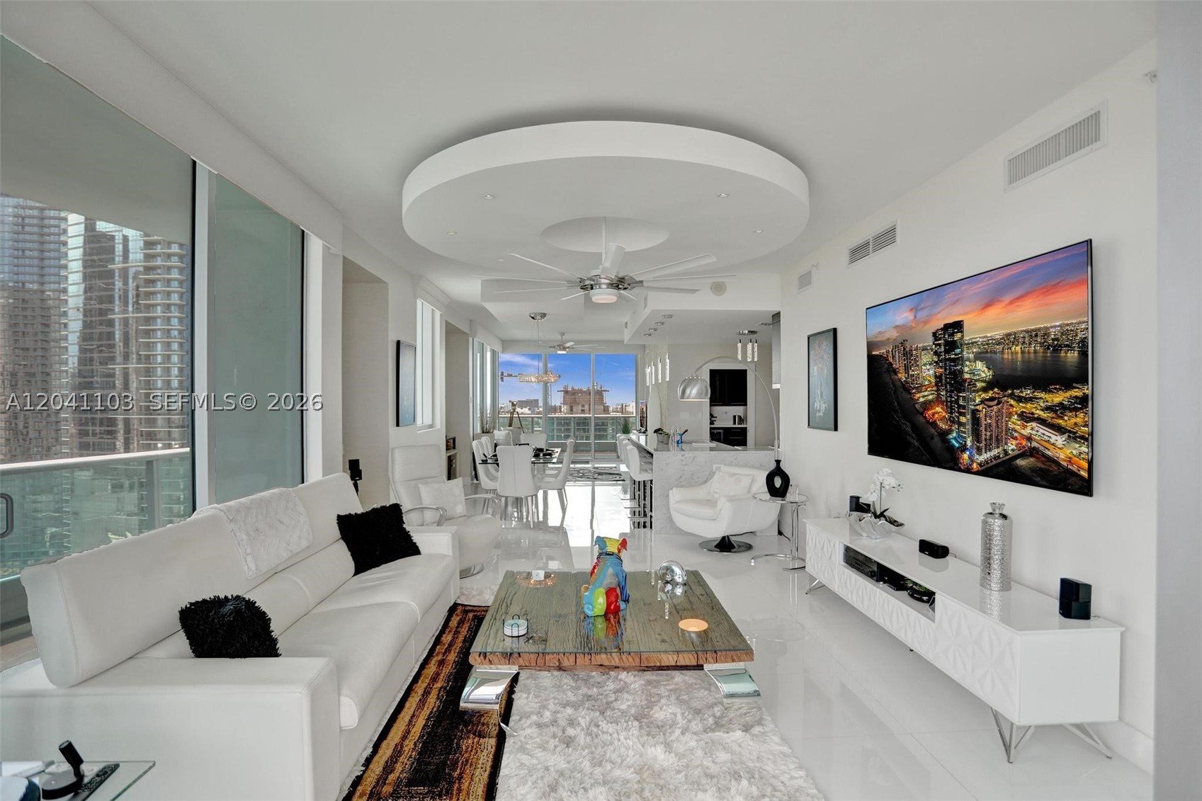 900 Biscayne Blvd #2901