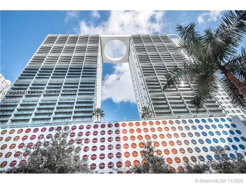 500 Brickell Ave #2604