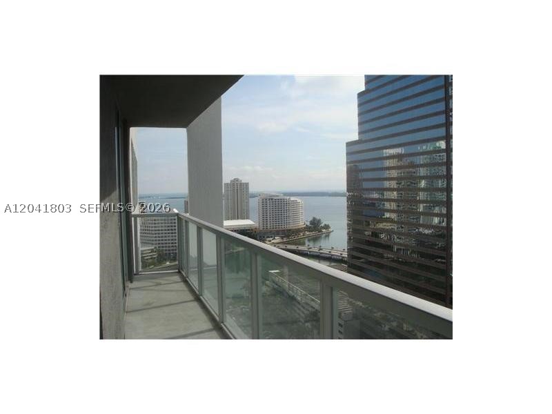 500 Brickell Ave #2604 Miami, FL 33131