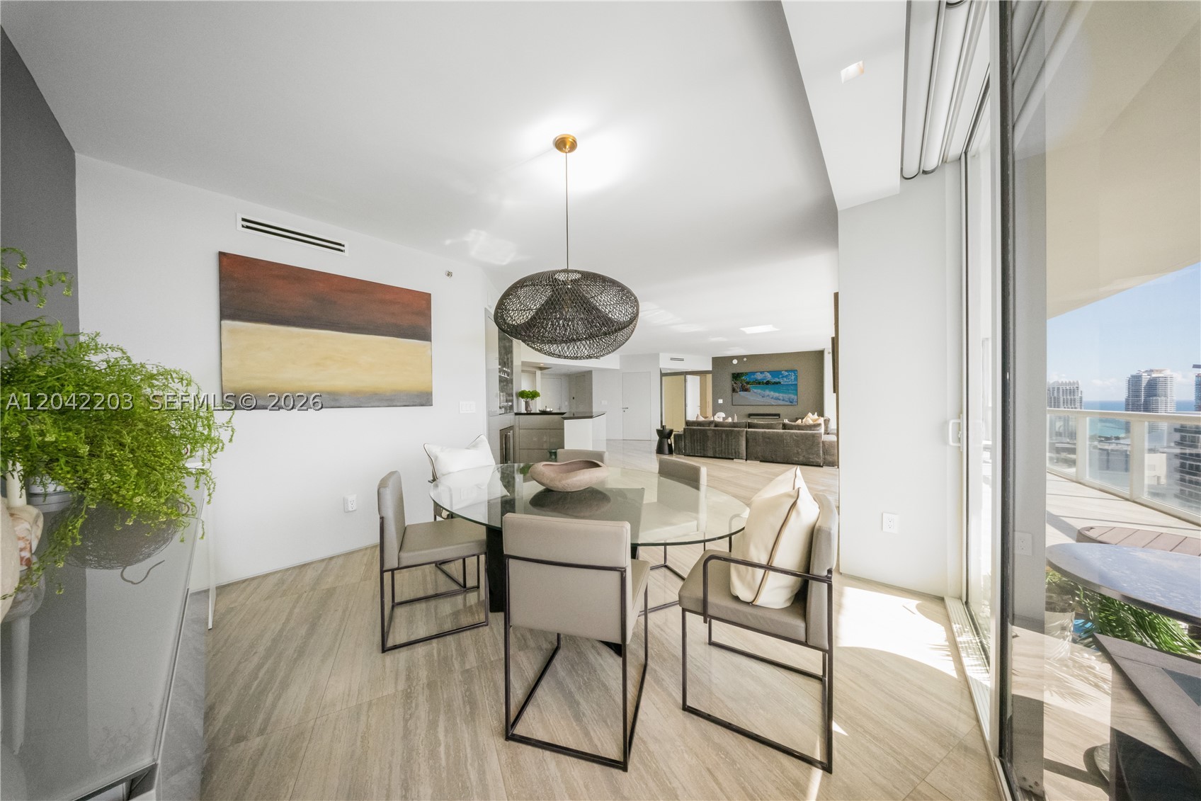 450 Alton Rd #3301 Miami Beach, FL 33139