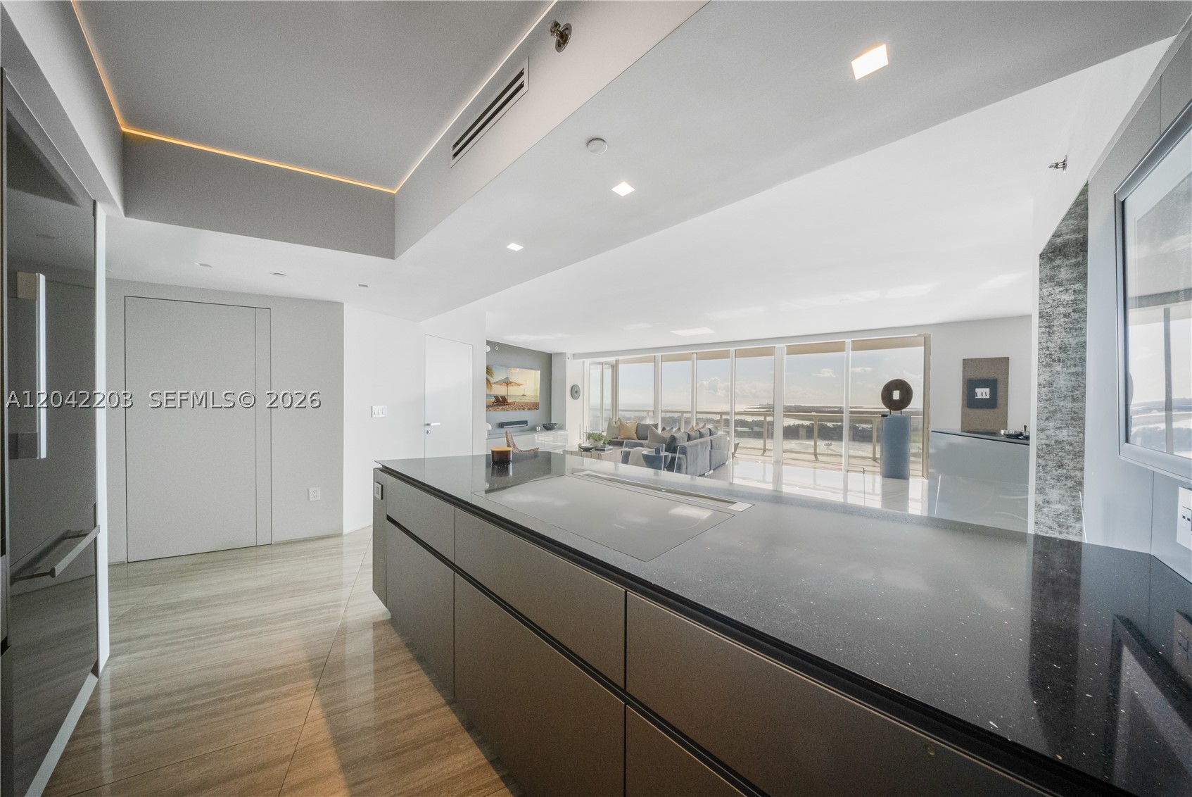 450 Alton Rd #3301 Miami Beach, FL 33139
