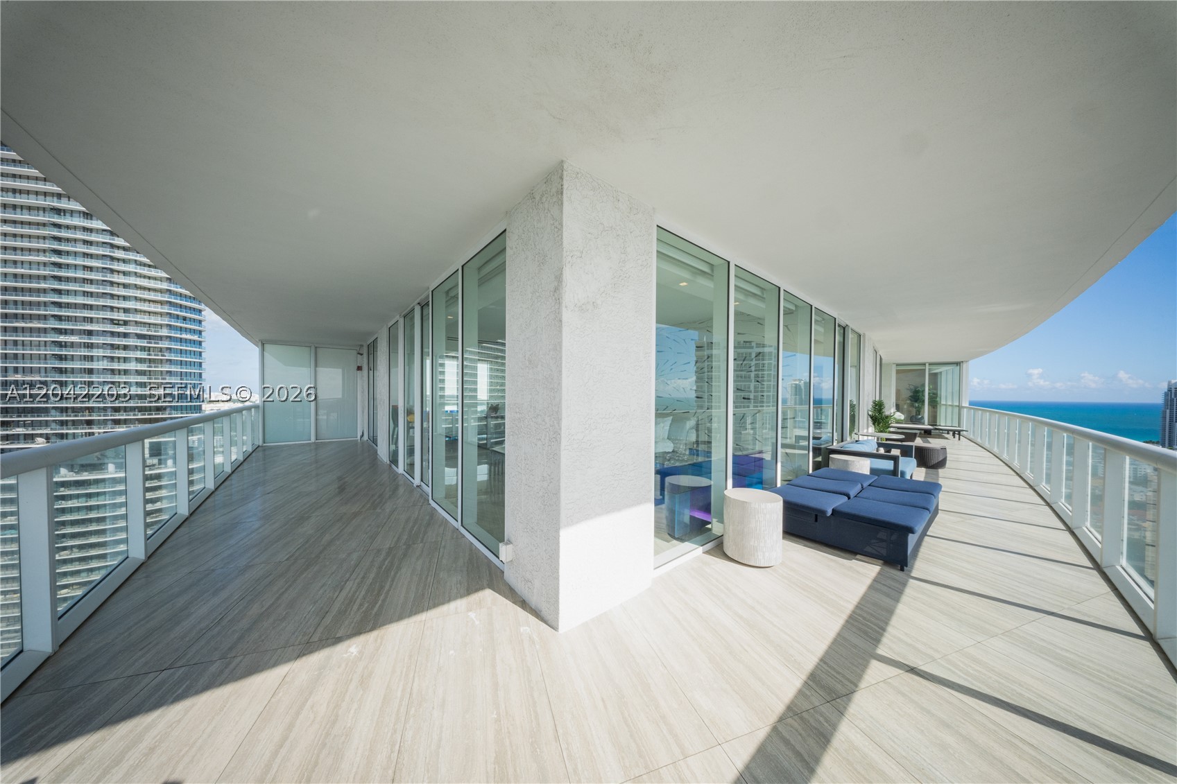 450 Alton Rd #3301 Miami Beach, FL 33139