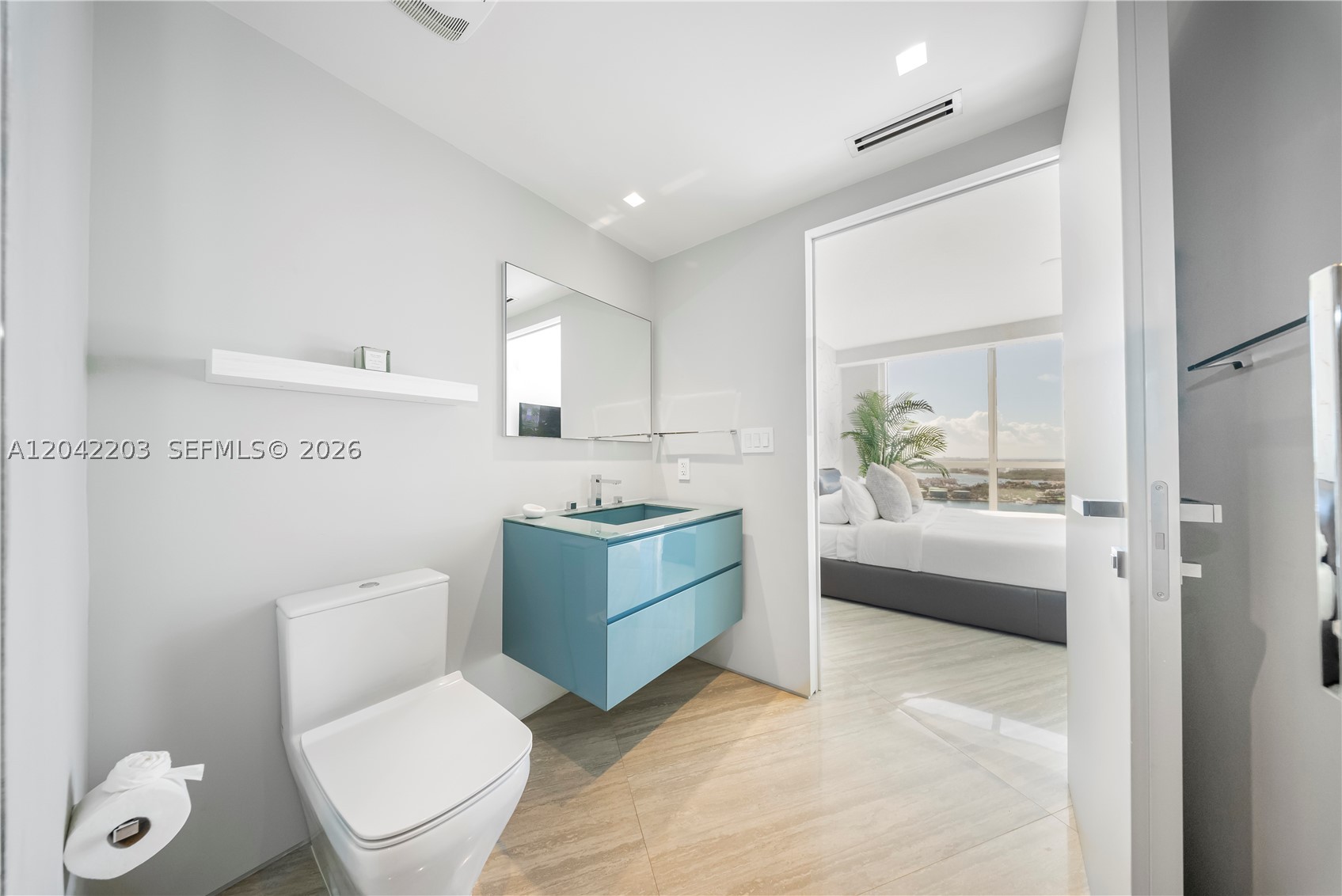 450 Alton Rd #3301 Miami Beach, FL 33139
