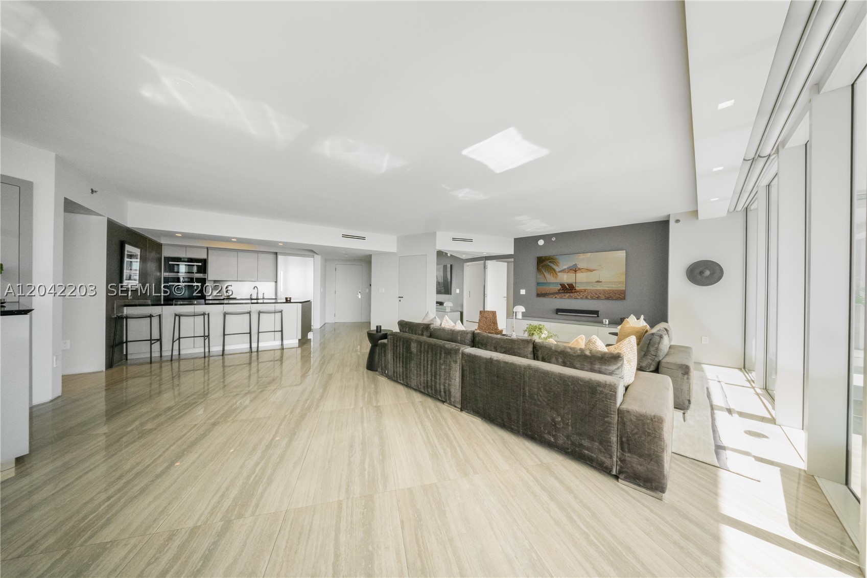 450 Alton Rd #3301 Miami Beach, FL 33139