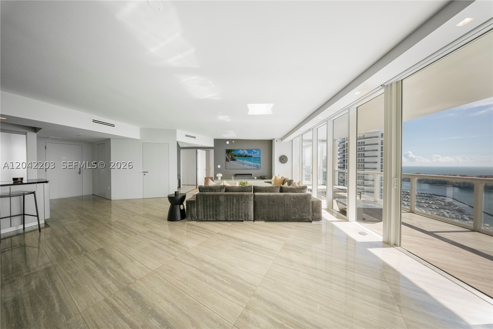 450 Alton Rd #3301 Miami Beach, FL 33139