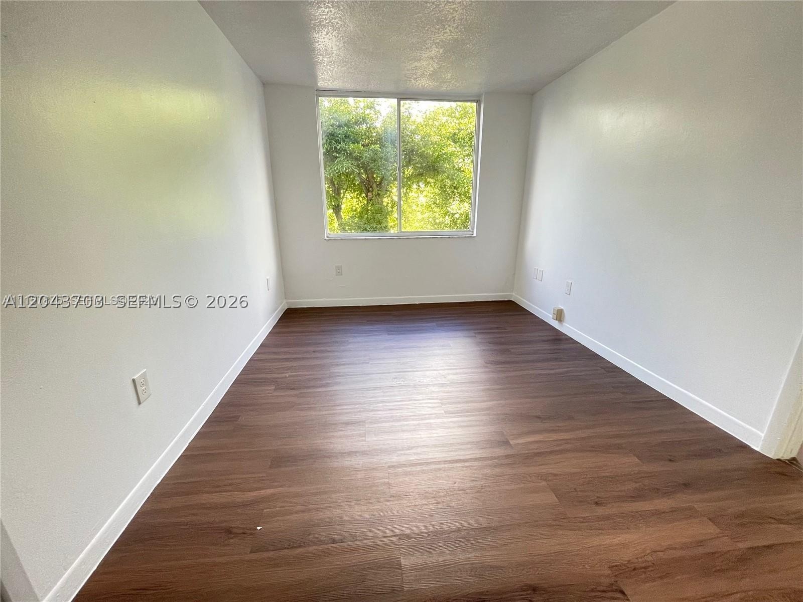 1740 NW N Riv Dr #517 Miami, FL 33125
