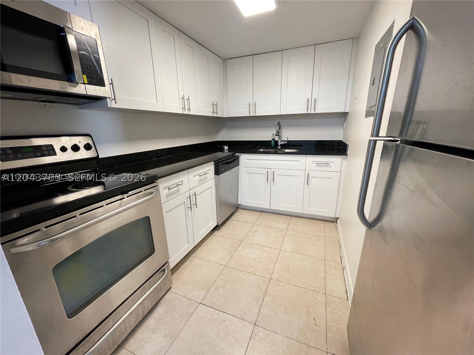 1740 NW N Riv Dr #517 Miami, FL 33125