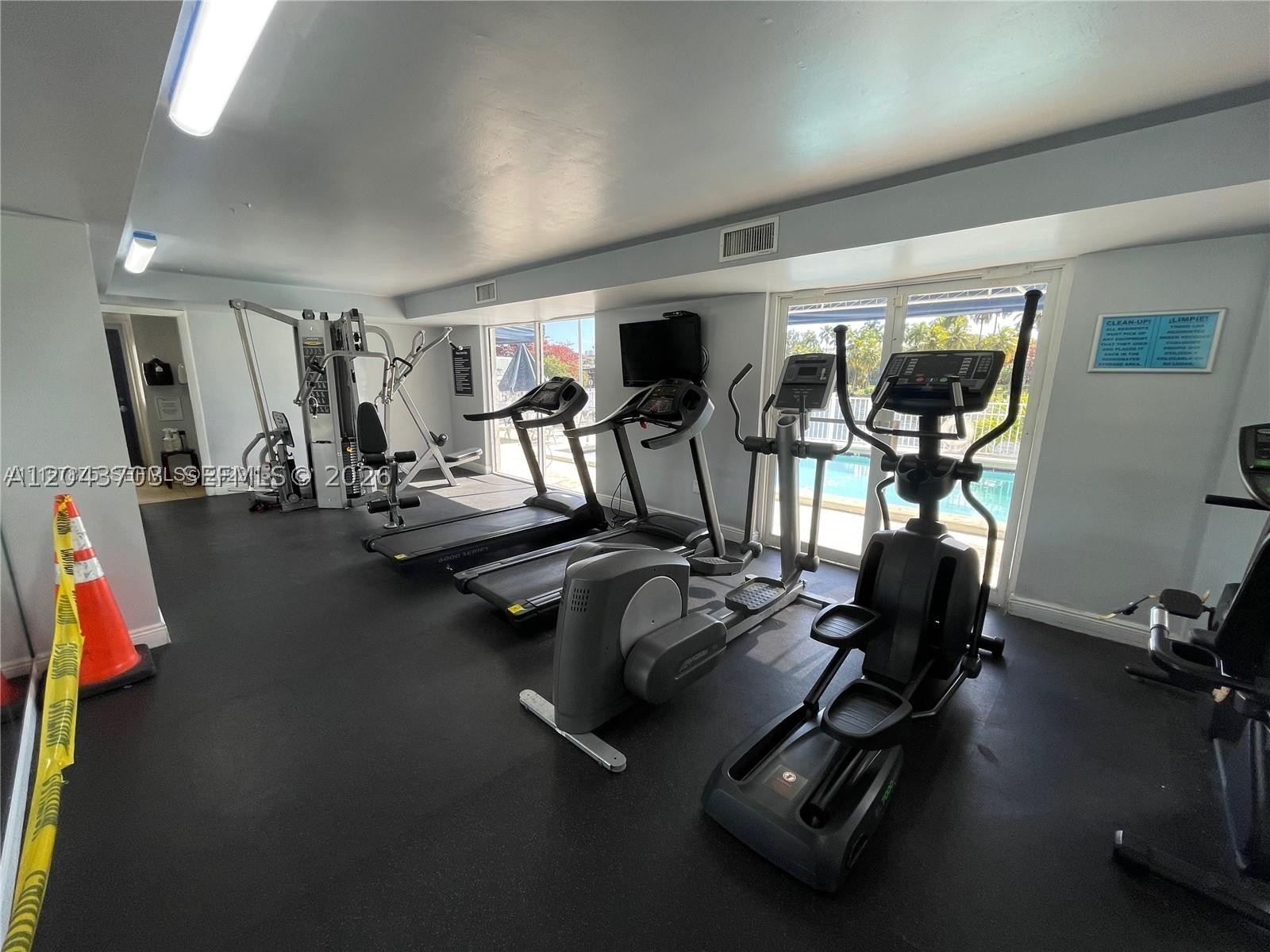 1740 NW N Riv Dr #517 Miami, FL 33125