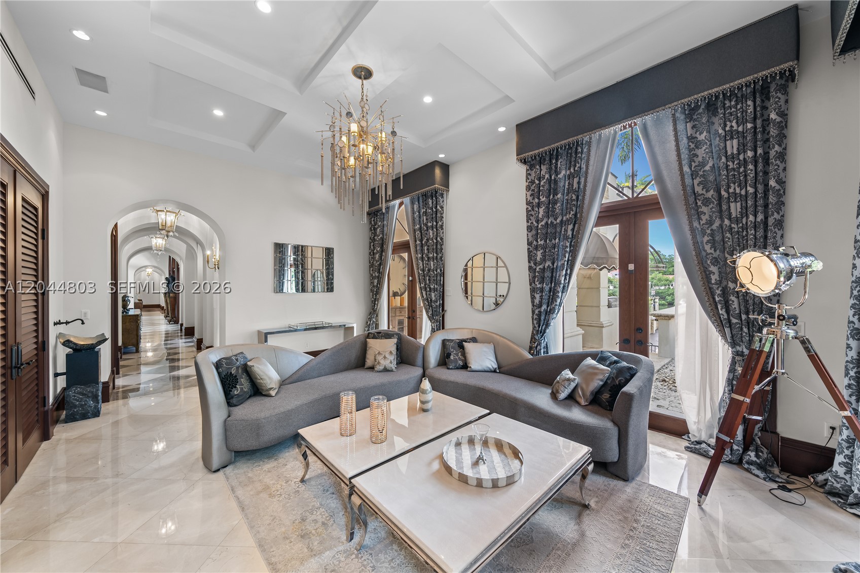 150 Edgewater Dr Coral Gables, FL 33133
