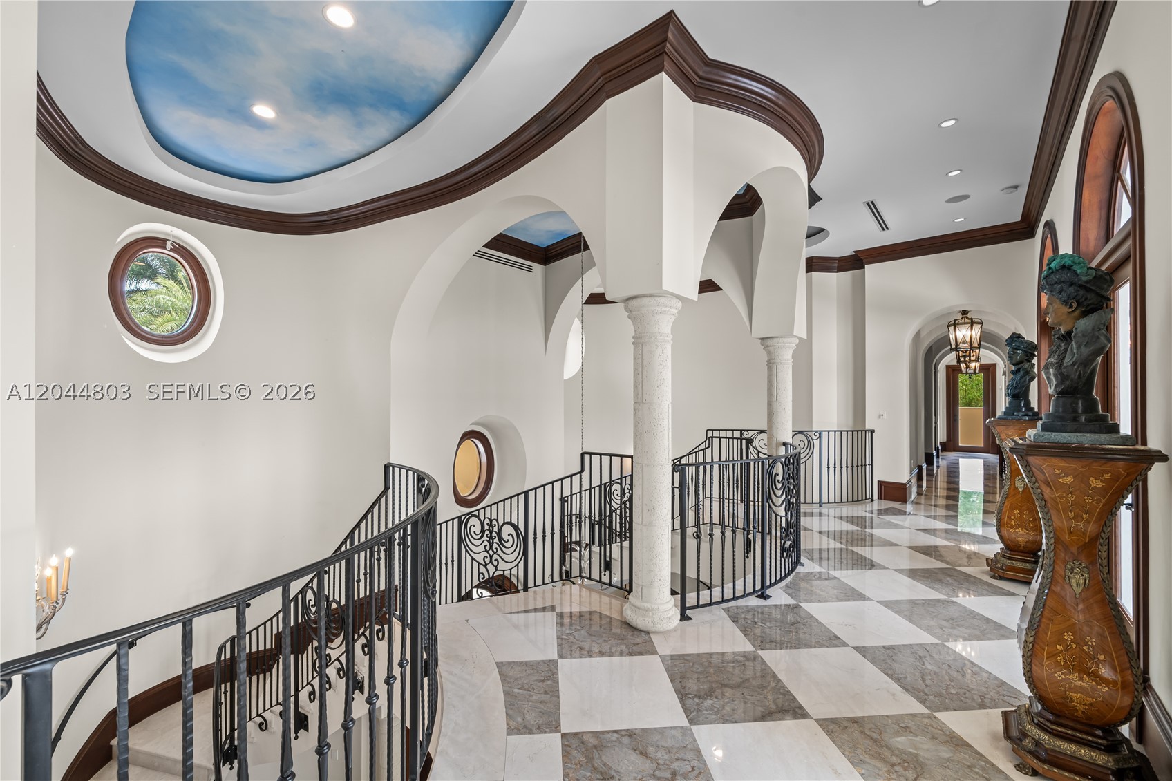 150 Edgewater Dr Coral Gables, FL 33133