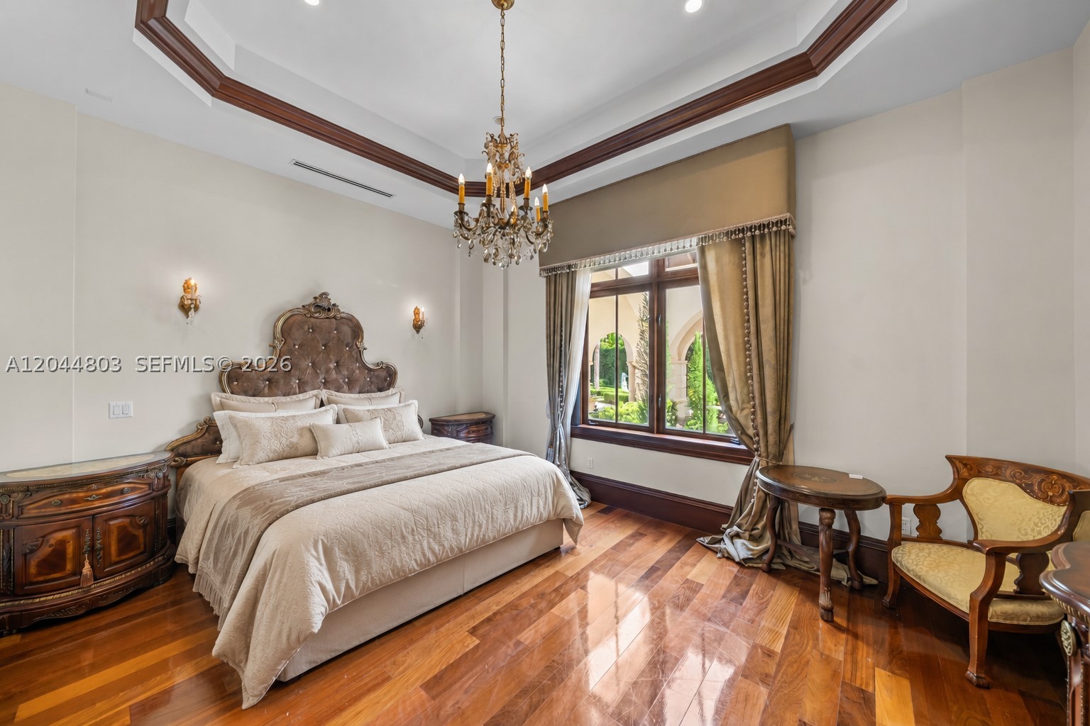 150 Edgewater Dr Coral Gables, FL 33133